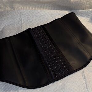Black Hook Closure Waist Trainer
